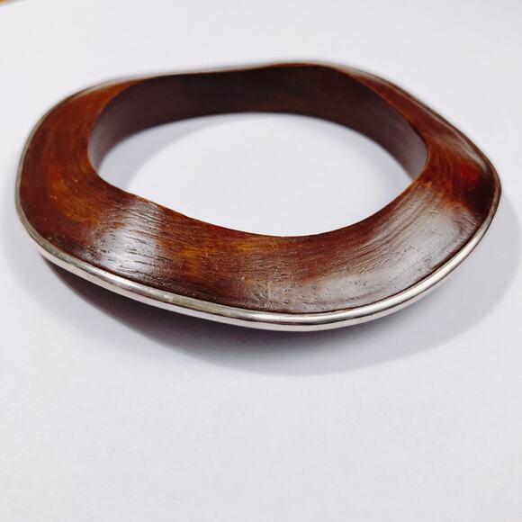 Signed Silpada B1662 Sterling Silver Rosewood Asymmetrical Cuff Bracelet Boho - Picture 8 of 10